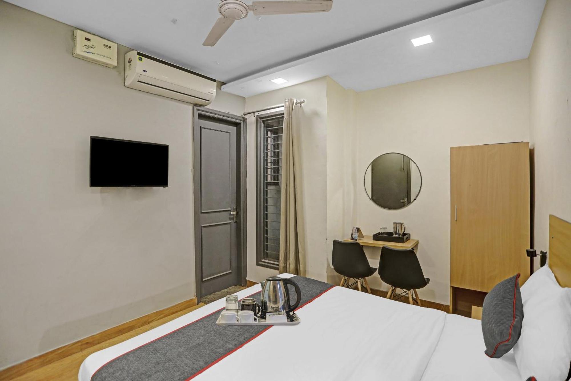 Super Townhouse Mannat Rohini 16 Hotel Delhi  Buitenkant foto