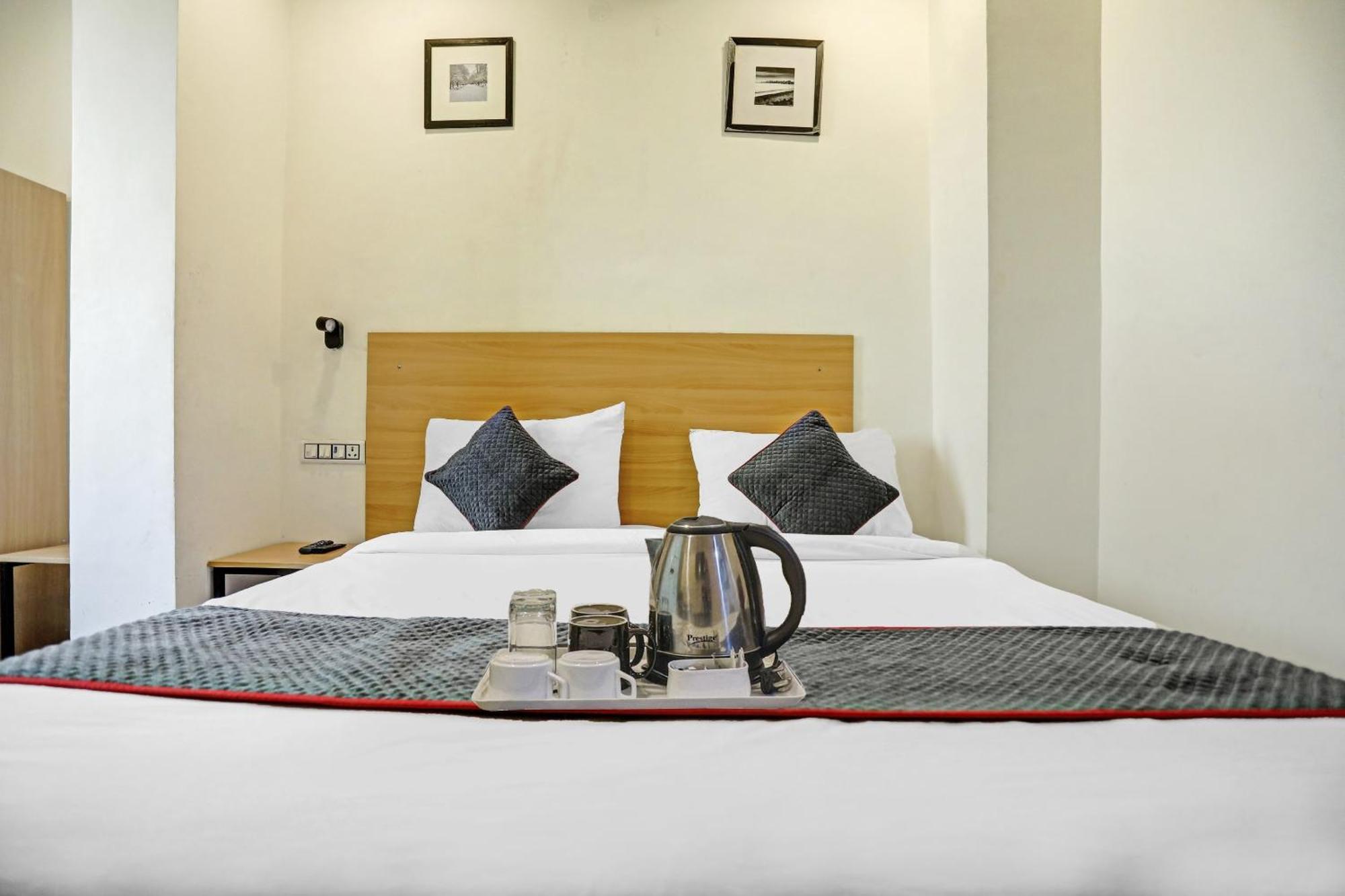Super Townhouse Mannat Rohini 16 Hotel Delhi  Buitenkant foto