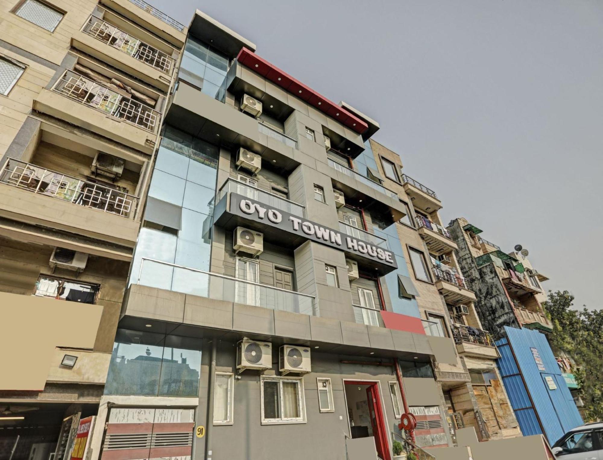 Super Townhouse Mannat Rohini 16 Hotel Delhi  Buitenkant foto