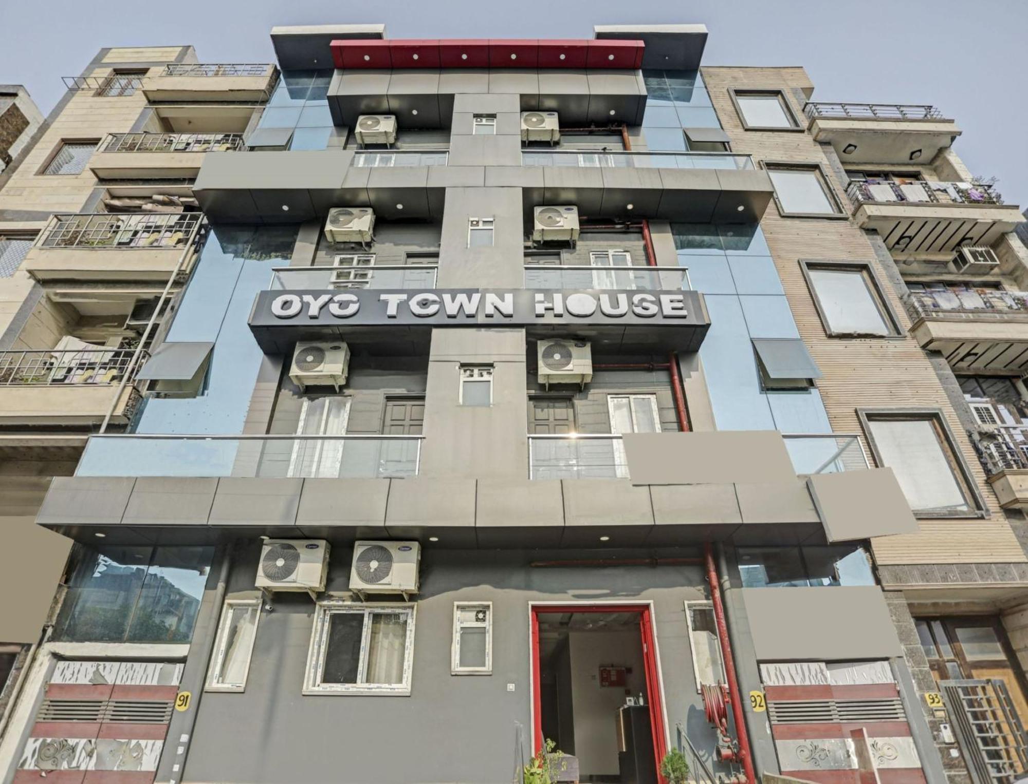 Super Townhouse Mannat Rohini 16 Hotel Delhi  Buitenkant foto